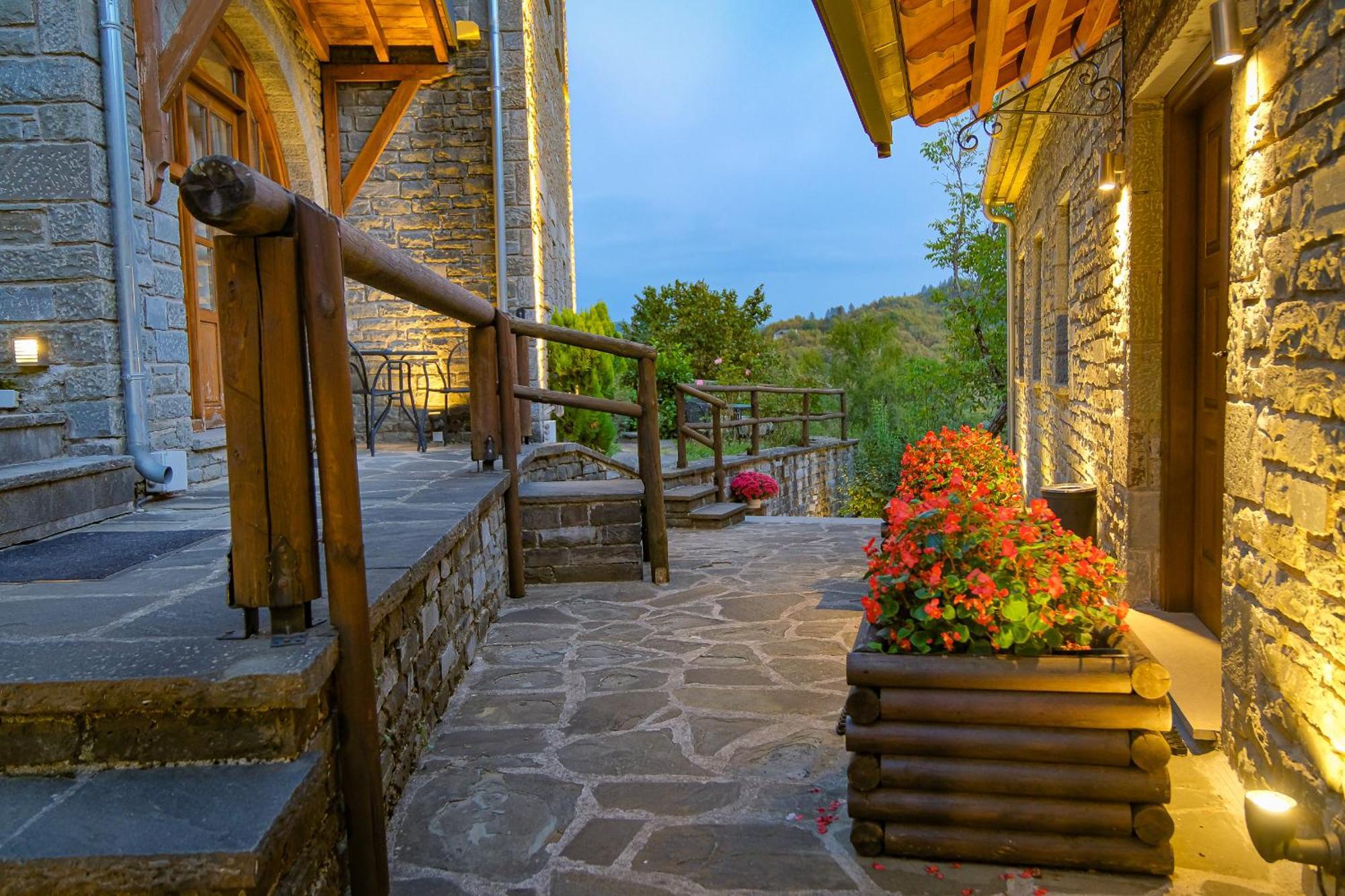 Kipi Mountain Resort Exteriör bild