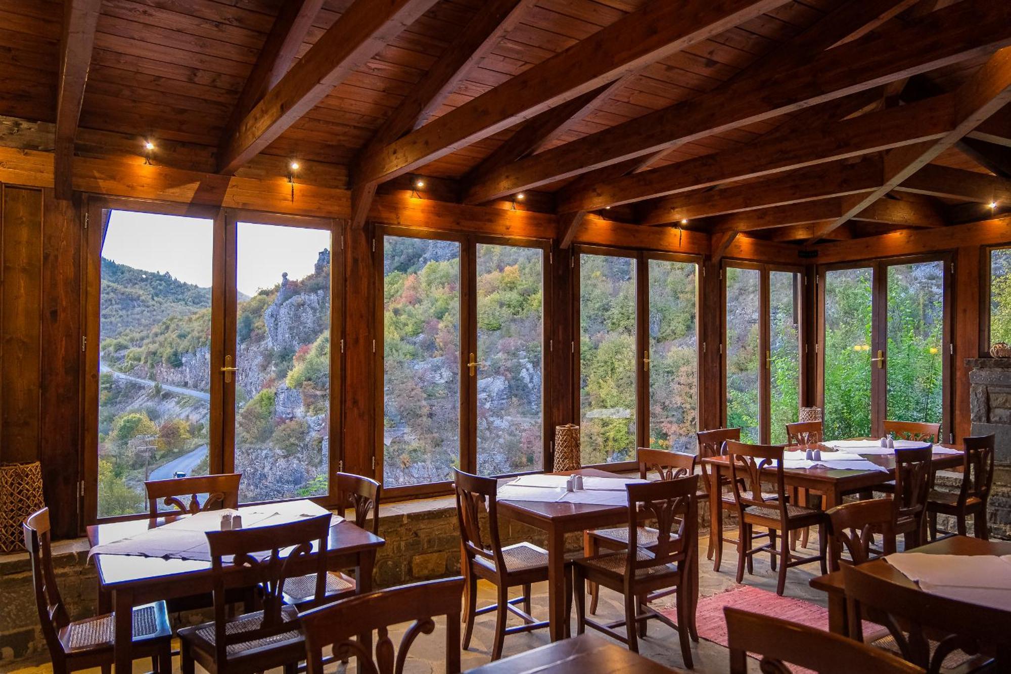 Kipi Mountain Resort Exteriör bild